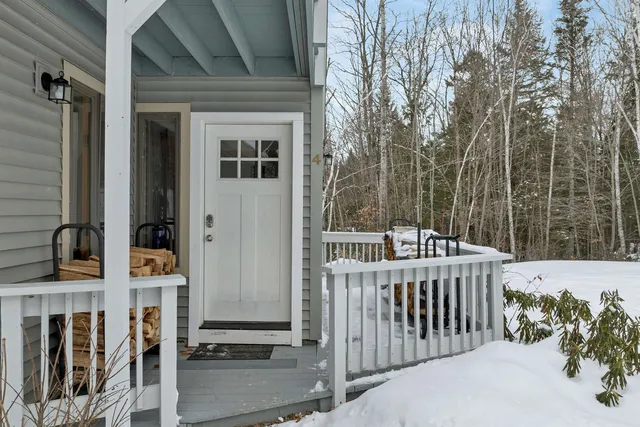 $469,900 | 4 Bear Village Road, Bartlett, NH 03812