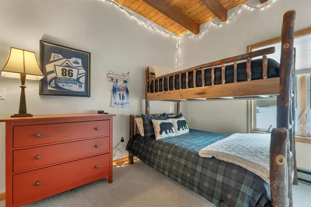 $469,900 | 4 Bear Village Road, Bartlett, NH 03812