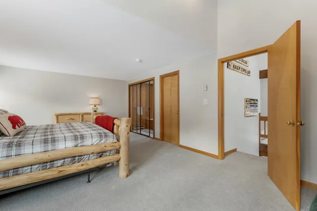 $469,900 | 4 Bear Village Road, Bartlett, NH 03812