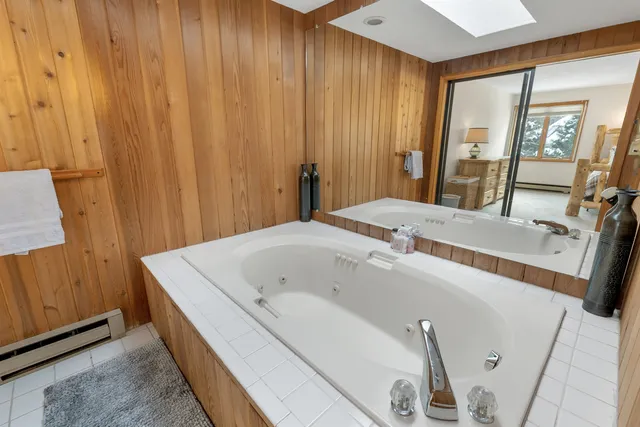 $469,900 | 4 Bear Village Road, Bartlett, NH 03812