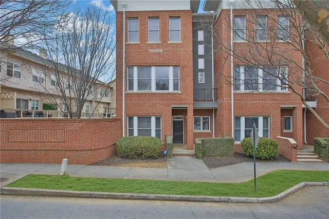 $3,200 | 745 Fountainhead Lane Northeast, Unit 134, Atlanta, GA 30324