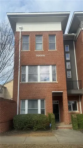 $3,200 | 745 Fountainhead Lane Northeast, Unit 134, Atlanta, GA 30324