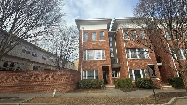 $3,200 | 745 Fountainhead Lane Northeast, Unit 134, Atlanta, GA 30324