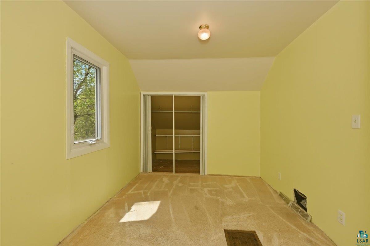 1940 Springvale Road Duluth, MN 55811 - Photo 11 of 20
