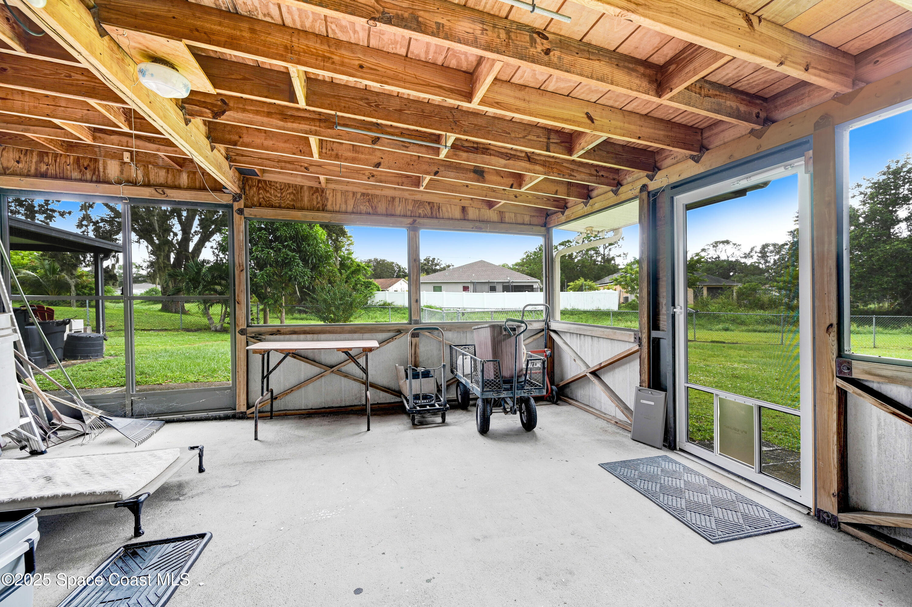 1078 Grapefruit Road Southeast Palm Bay, FL 32909 - Photo 29 of 36 DSC_0873