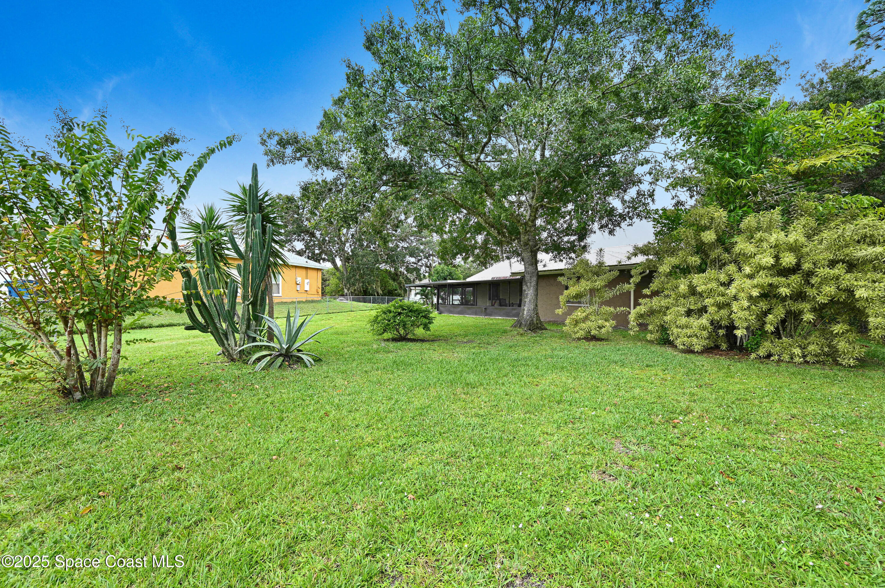 1078 Grapefruit Road Southeast Palm Bay, FL 32909 - Photo 36 of 36 DSC_0756