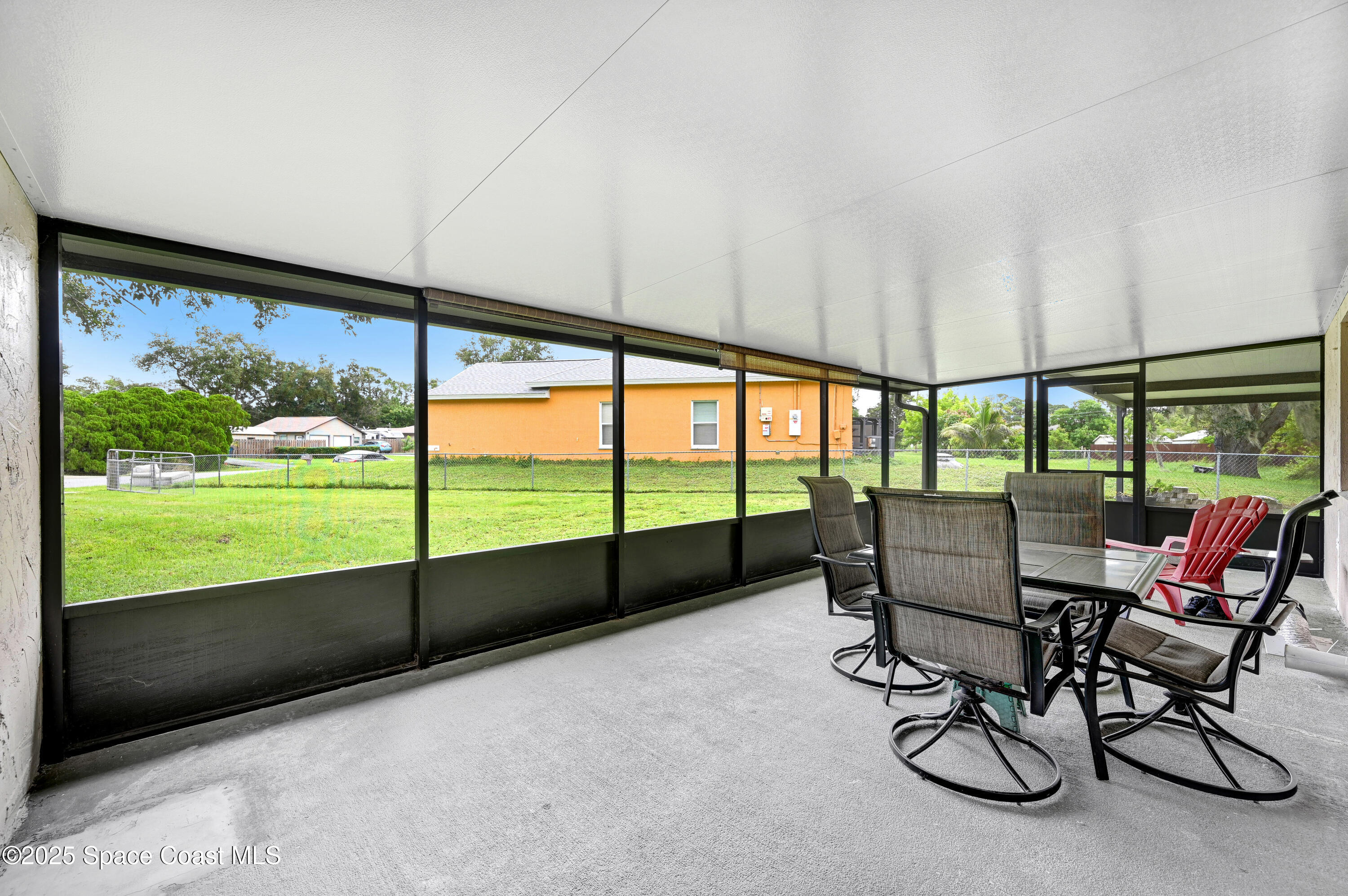 1078 Grapefruit Road Southeast Palm Bay, FL 32909 - Photo 4 of 36 DSC_0789