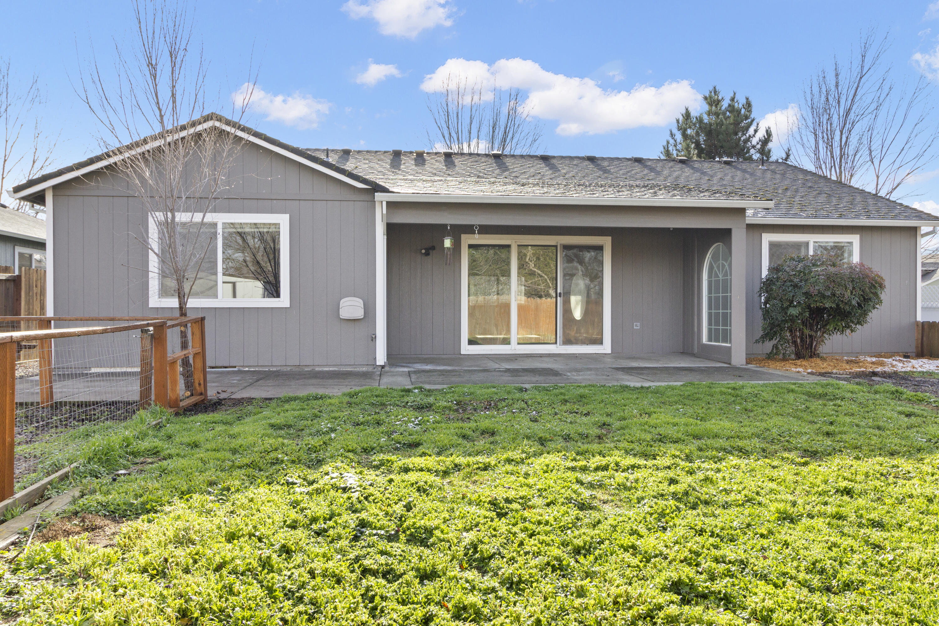 1794 Key Drive Medford, OR 97501 - Photo 26 of 29 28-1794 Key Drive-28