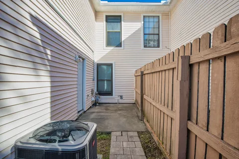$271,900 | 106 4th Avenue, Shalimar, FL 32579