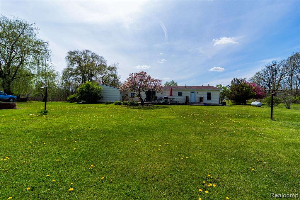 3800 Klam Road Columbiaville, MI 48421 - Photo 3 of 27 Gallery Image 3