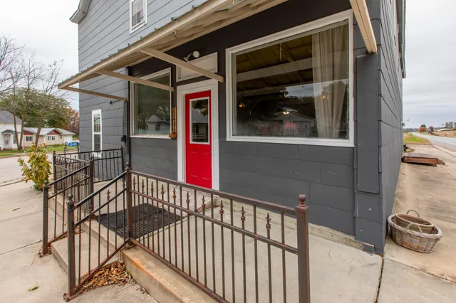 $210,000 | 22485 391st Avenue, Lanesboro, MN 55949