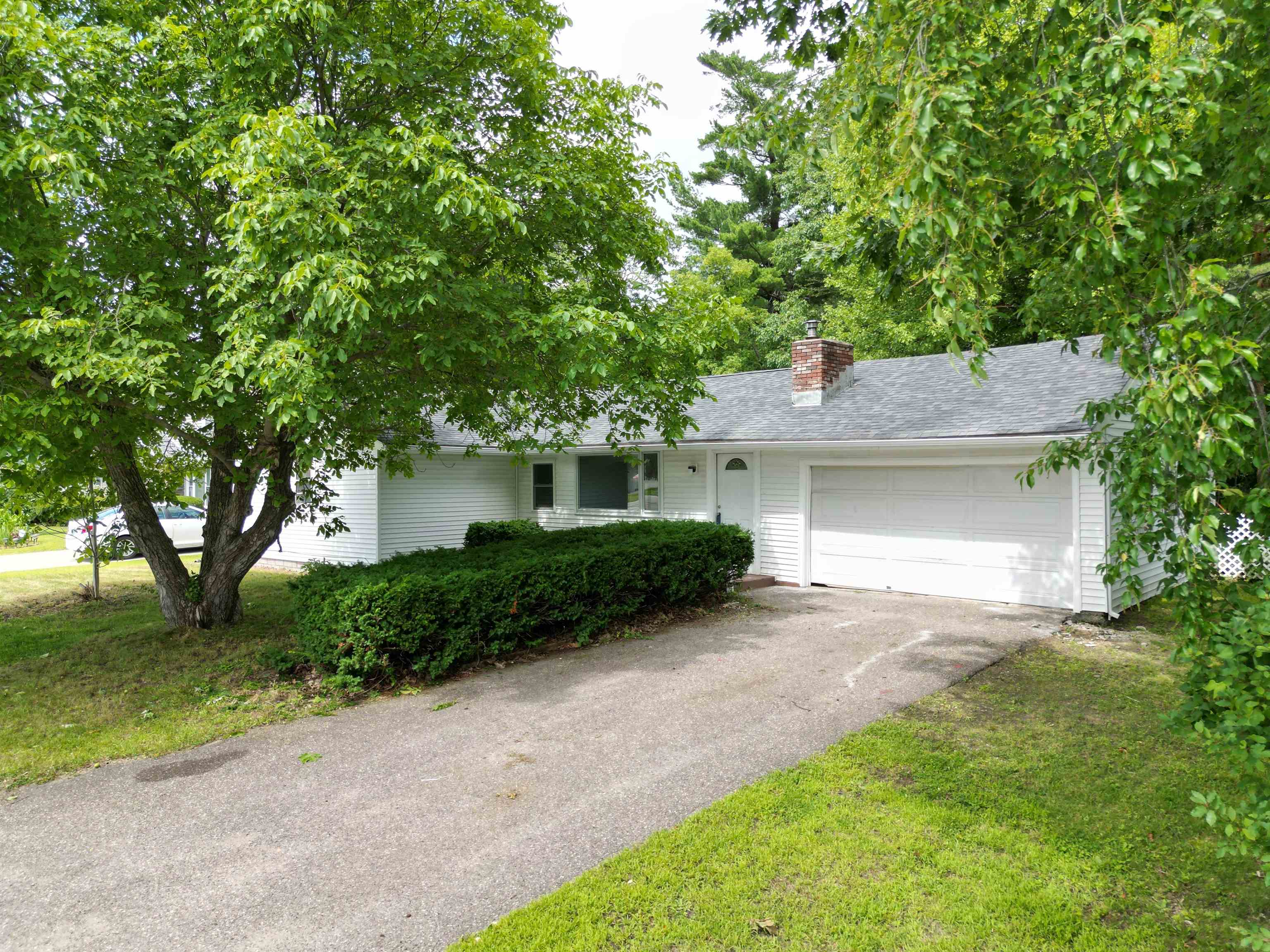 39 Gail Street Winooski, VT 05404 - Photo 1 of 23