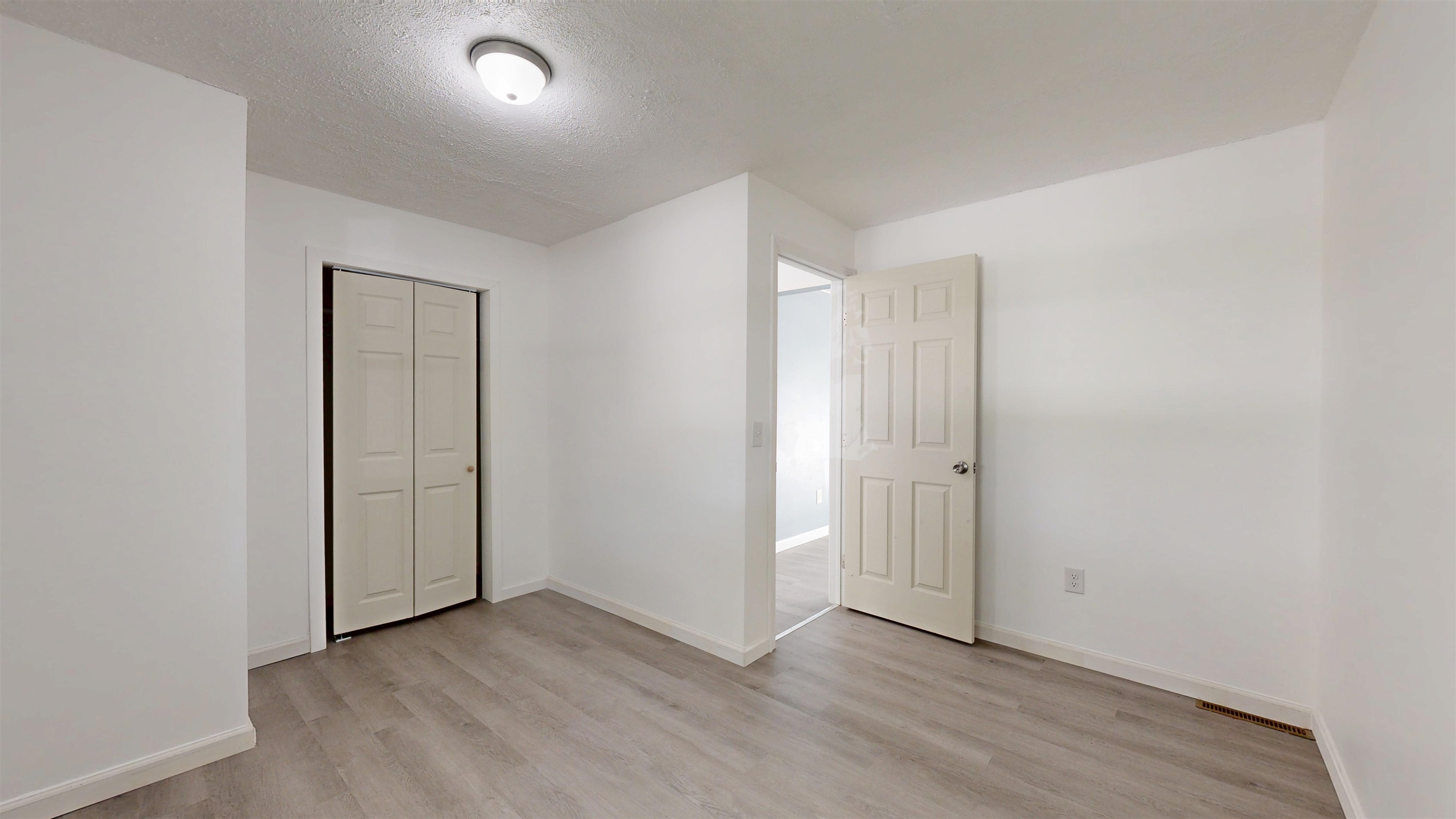 39 Gail Street Winooski, VT 05404 - Photo 15 of 23