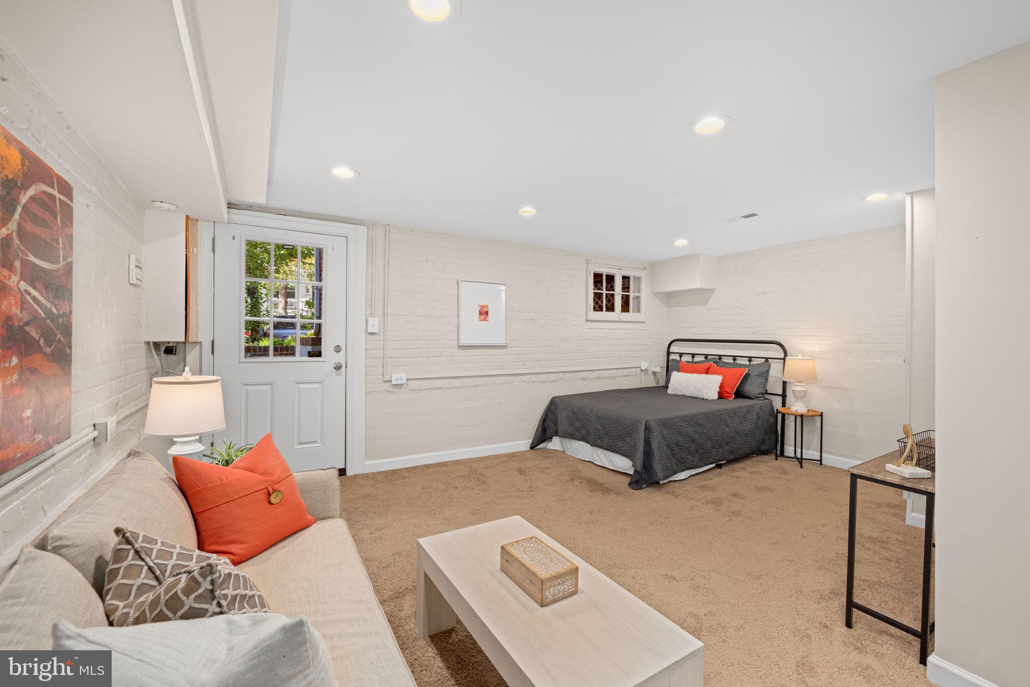 3762 W Street Northwest Washington, DC 20007 - Photo 28 of 41 a living room with furniture and a couch