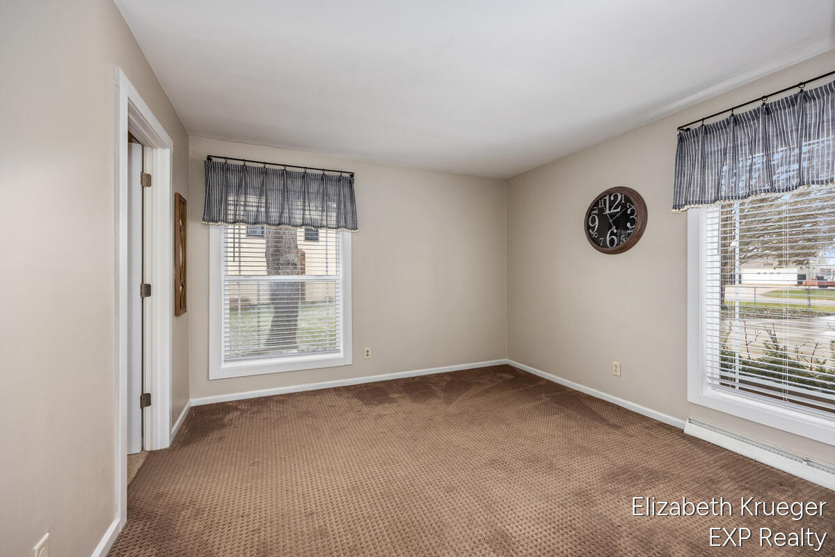 4365 Chappel Street Wayland, MI 49348 - Photo 16 of 34 1644-East-David_015