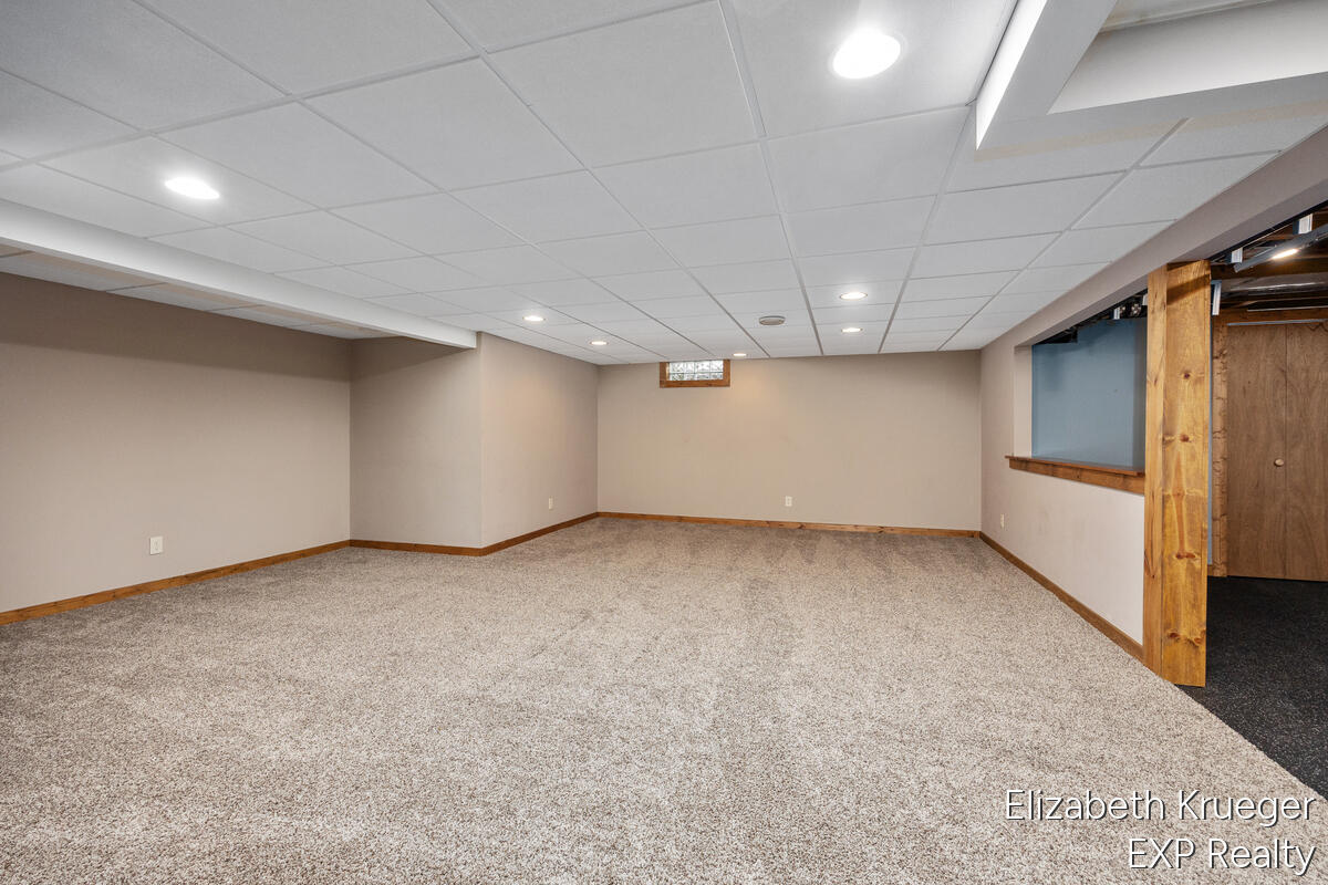 4365 Chappel Street Wayland, MI 49348 - Photo 23 of 34 1644-East-David_022