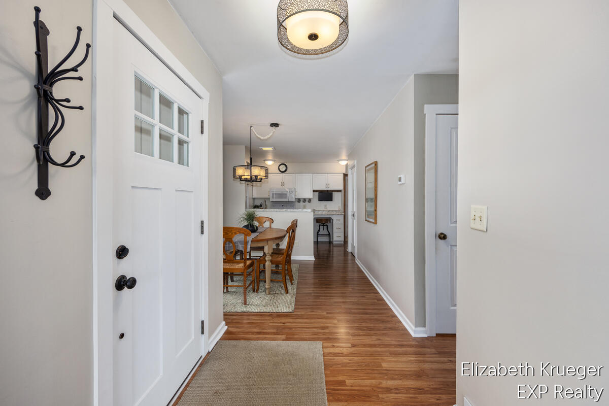 4365 Chappel Street Wayland, MI 49348 - Photo 5 of 34 1644-East-David_004