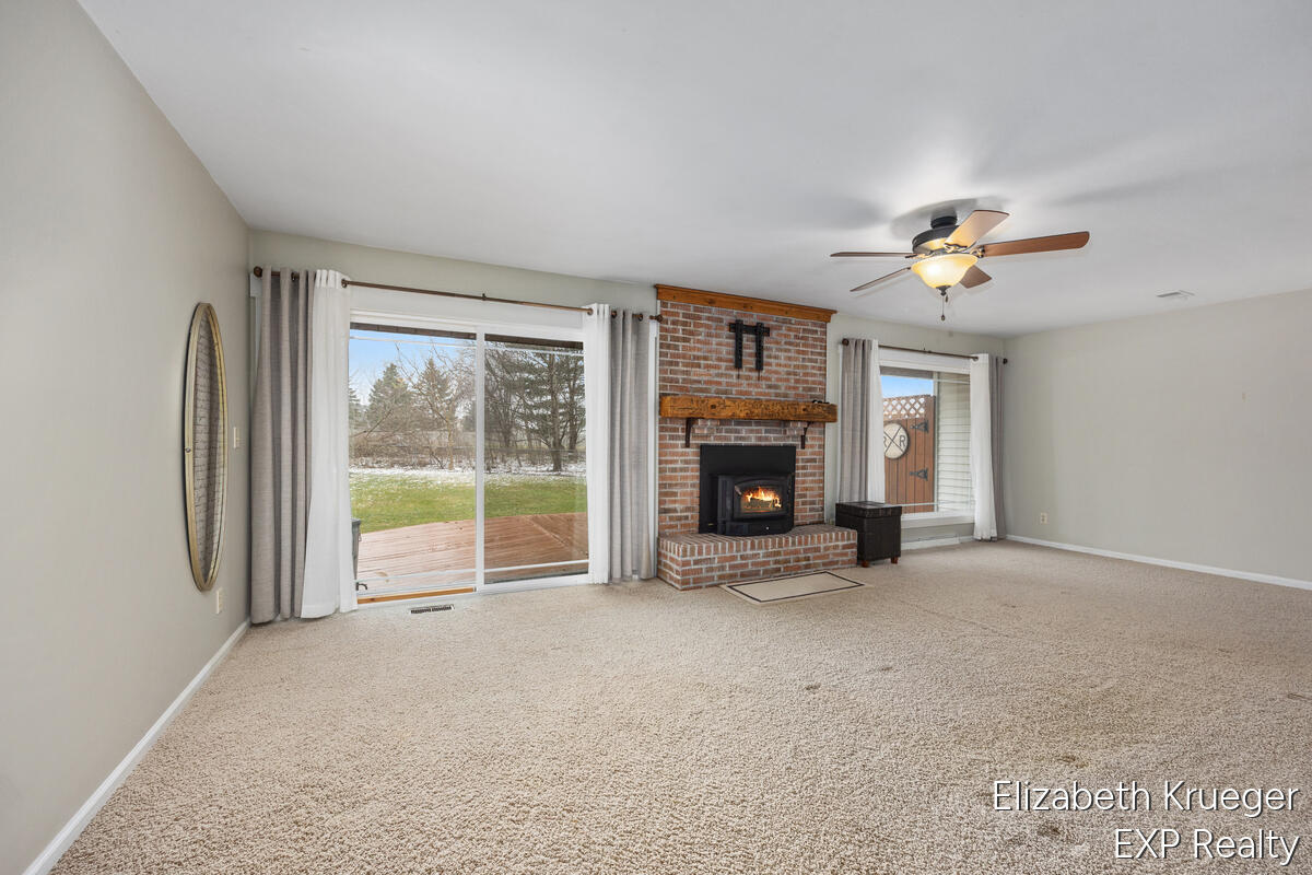 4365 Chappel Street Wayland, MI 49348 - Photo 7 of 34 1644-East-David_006