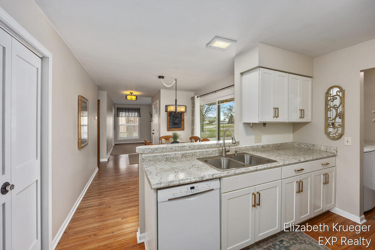 4365 Chappel Street Wayland, MI 49348 - Photo 10 of 34 1644-East-David_009