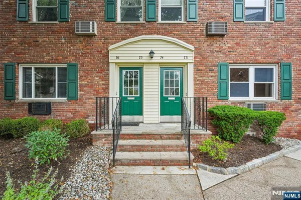 $329,900 | 79 Roseland Avenue, Unit 73, Caldwell, NJ 07006