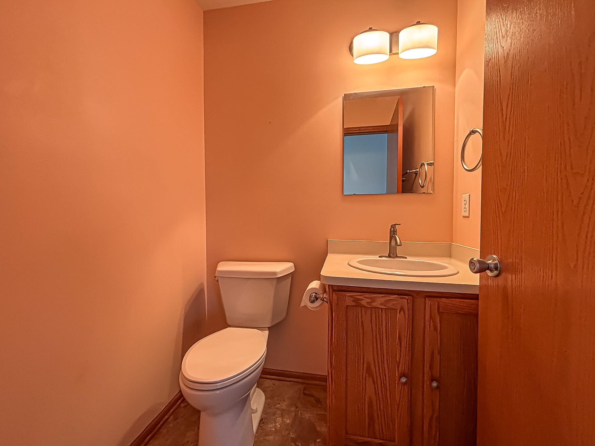 5900 Randal Lane Caledonia, WI 53402 - Photo 15 of 37 Main FLoor Half Bath