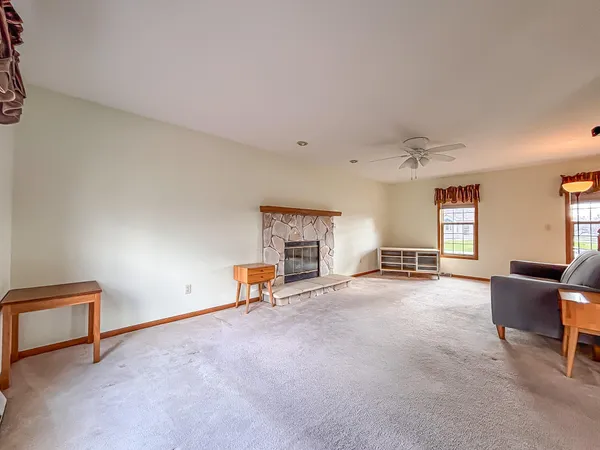 $430,000 | 5900 Randal Lane, Caledonia, WI 53402