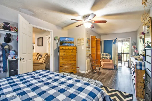 $265,900 | 212 Reba Avenue, Harriman, TN 37748