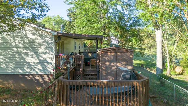 $265,900 | 212 Reba Avenue, Harriman, TN 37748