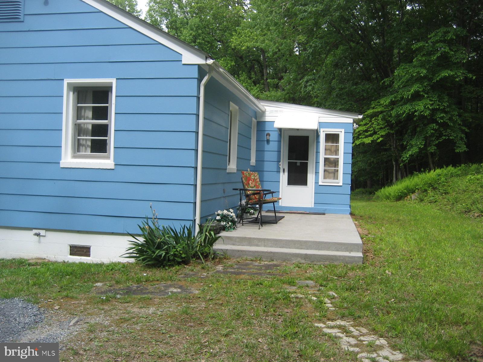 2459 Frogtown Road Bluemont, VA 20135 - Photo 34 of 56 Entry