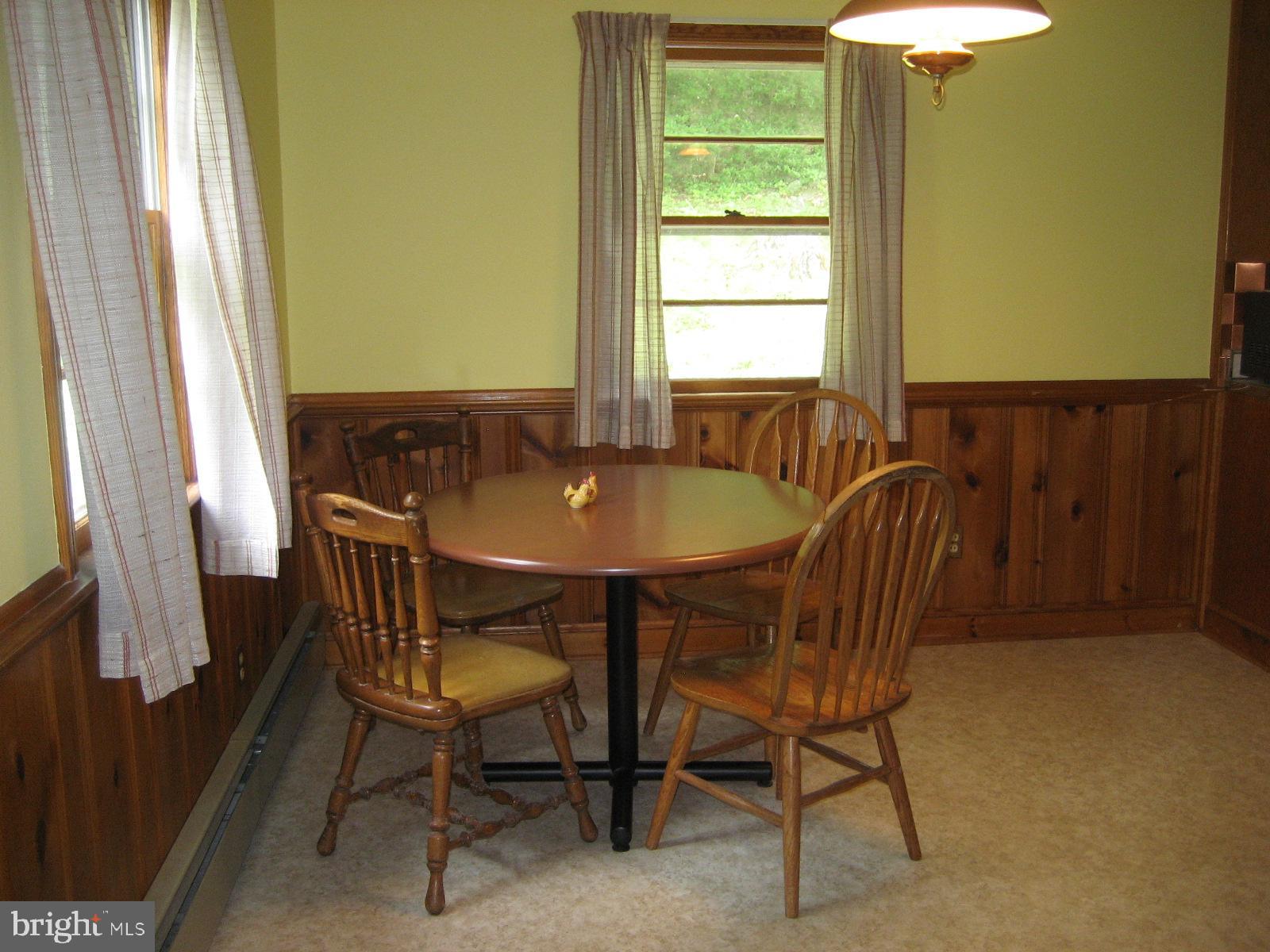 2459 Frogtown Road Bluemont, VA 20135 - Photo 8 of 56 Kitchen table space