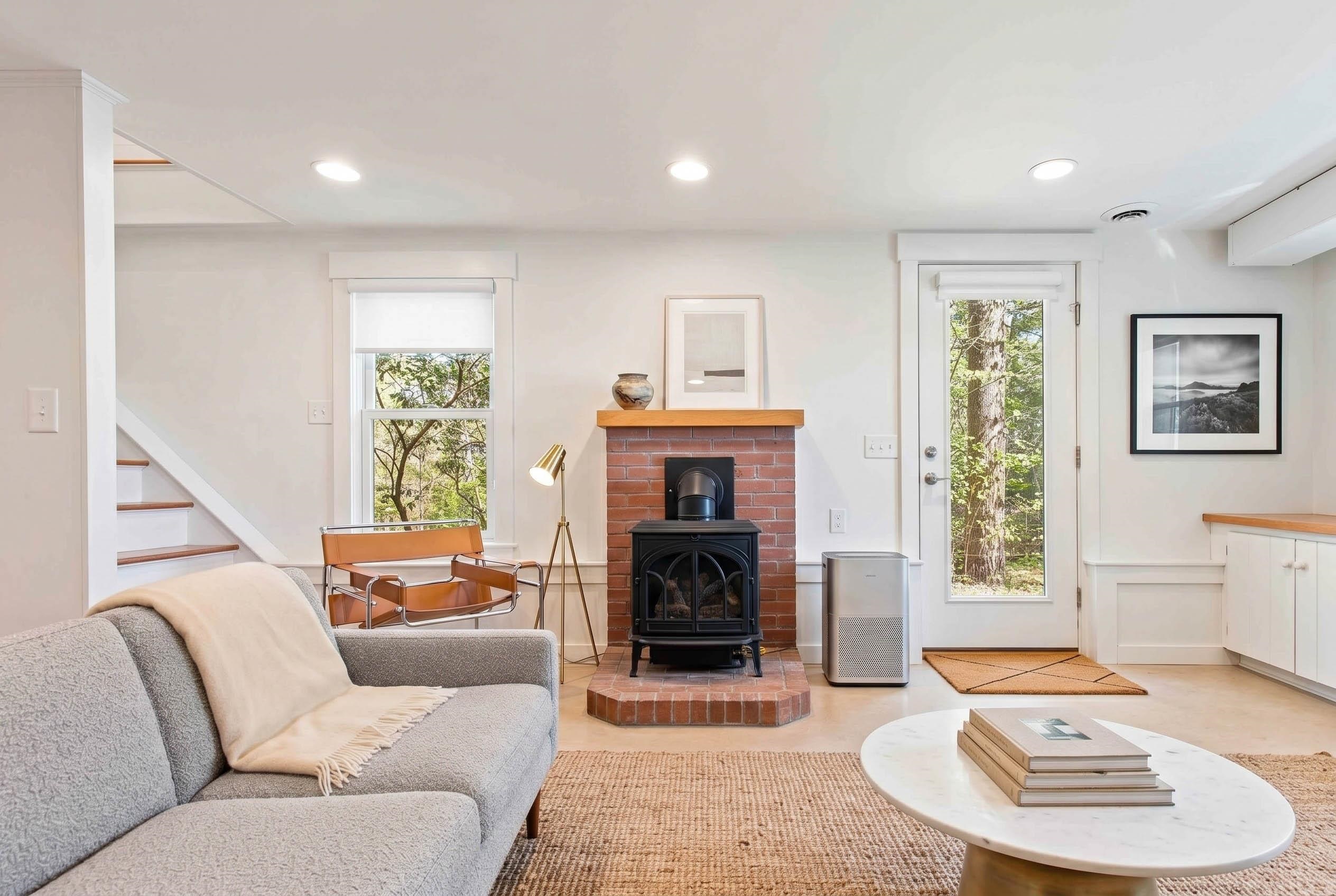 1807 Little Sunapee Road New London, NH 03257 - Photo 21 of 32