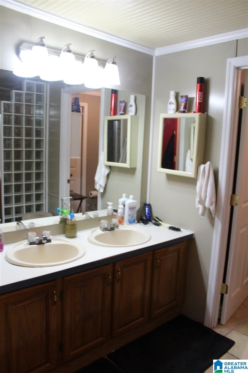 1800 Lynch Lake Road Odenville, AL 35120 - Photo 12 of 34