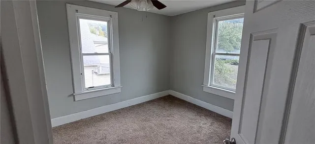 $1,350 | 304 Alabama Street, St. Joseph, MO 64504