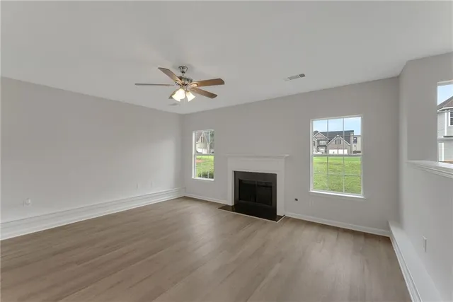 $344,900 | 907 Brisley Circle, Hampton, GA 30228