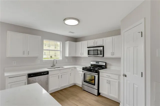 $344,900 | 907 Brisley Circle, Hampton, GA 30228