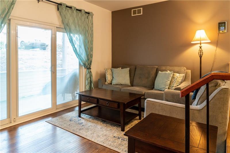 1505 Kenzie Road Pittsburgh, PA 15205 - Photo 9 of 25 Gallery Image 9