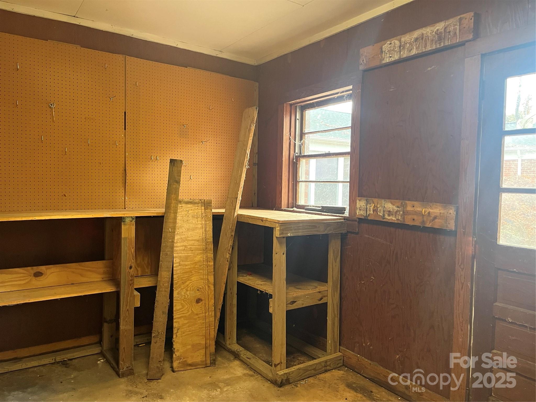 302 Walton Road Morganton, NC 28655 - Photo 18 of 21 a view of walk in closet