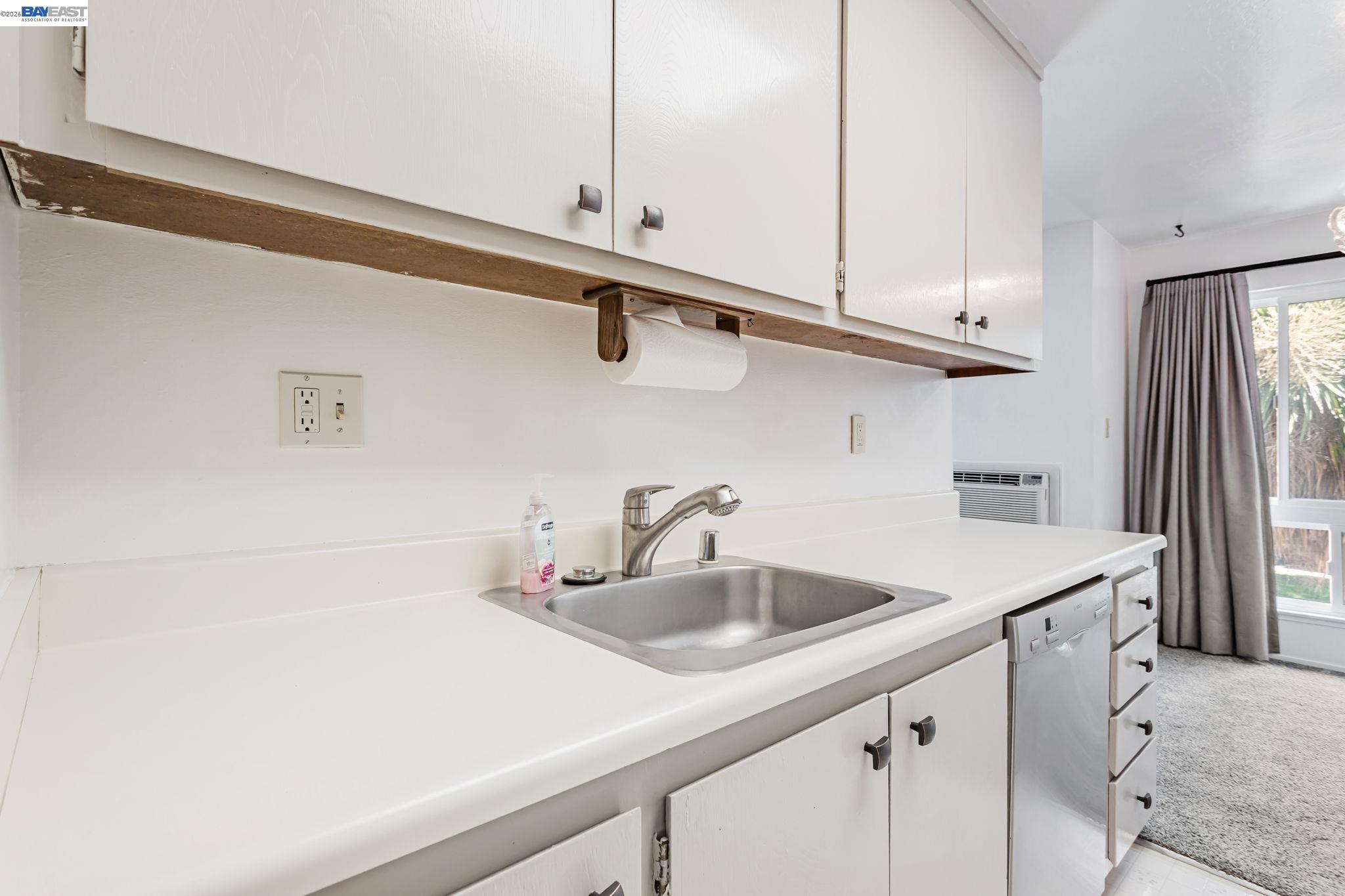 8975 Alcosta Boulevard, Unit 104 San Ramon, CA 94583 - Photo 18 of 34