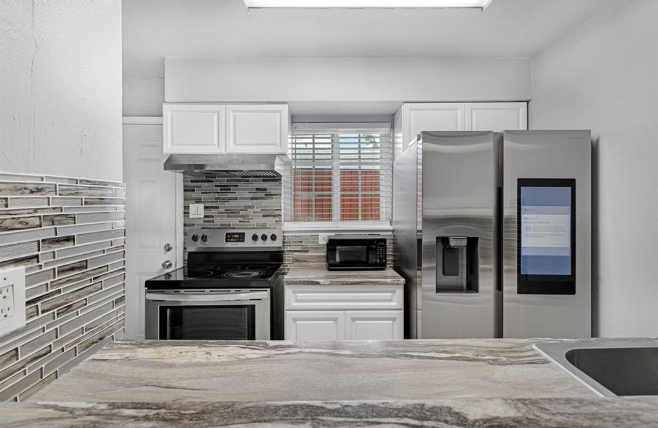 3324 Burke Road, Unit 63 Pasadena, TX 77504 - Photo 5 of 11