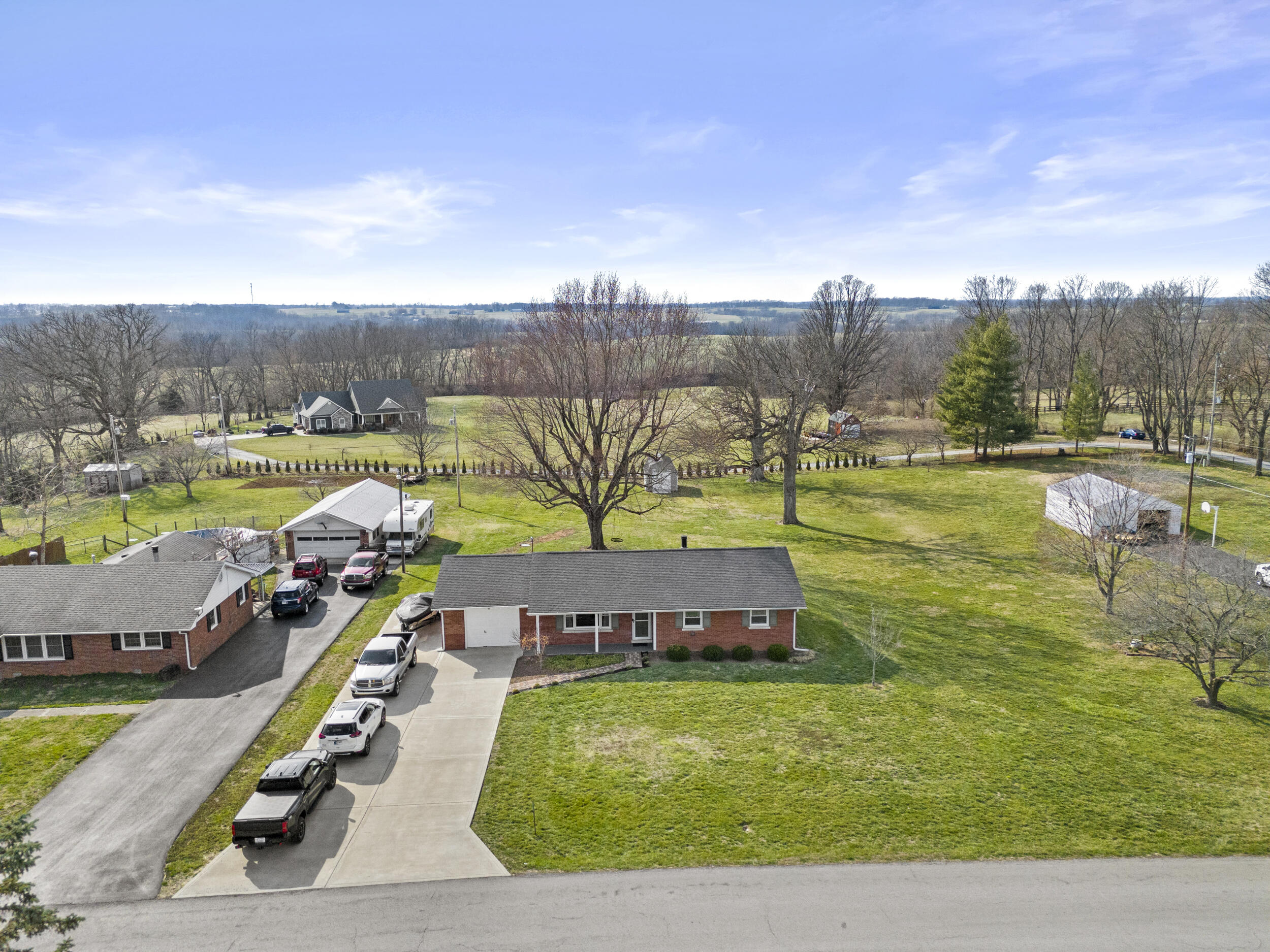 1201 Peacock Road Paris, KY 40361 - Photo 28 of 32 30_dji_20250313165146_0566_d