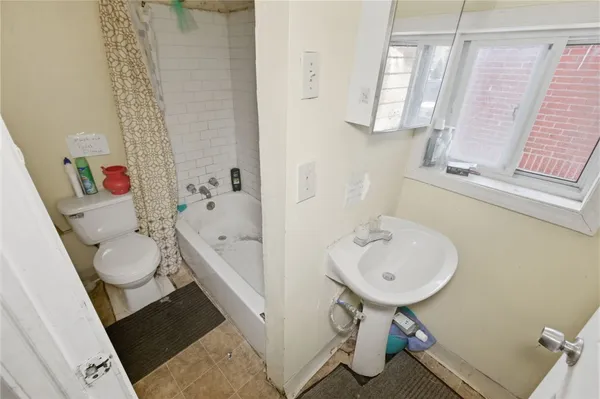 $199,900 | 344 Mt Hope Avenue, Rochester, NY 14620