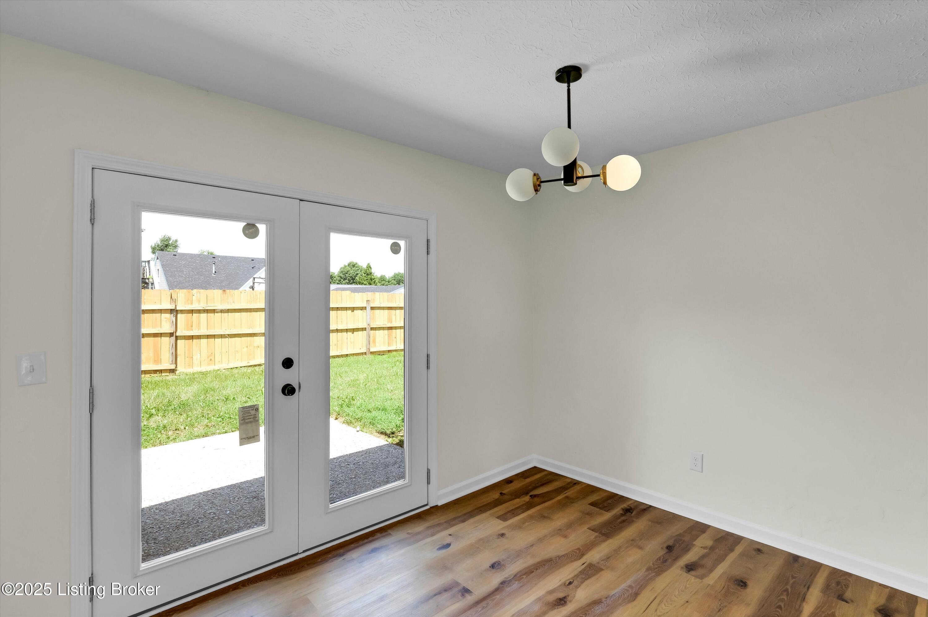 6012 Hurstview Road Louisville, KY 40291 - Photo 14 of 39 13-6012 Hurstview Rd