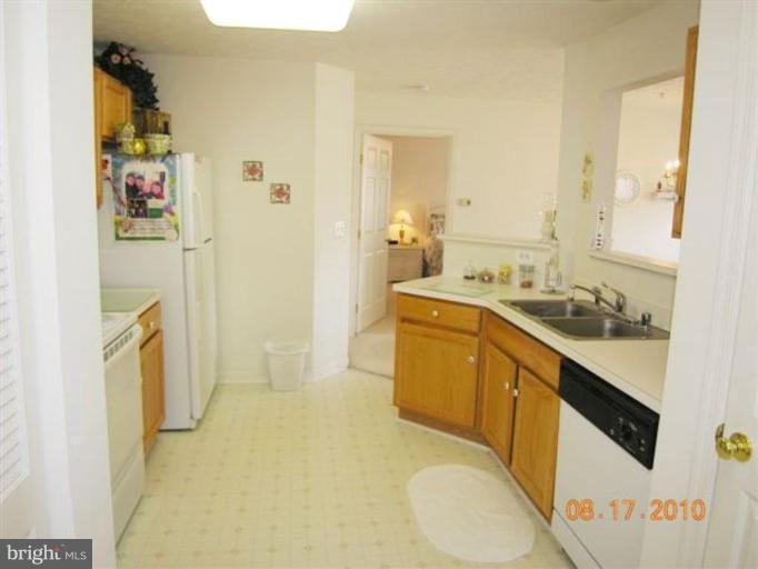 9601 Haven Farm Road, Unit 9601B Perry Hall, MD 21128 - Photo 9 of 15 Kitchen #3