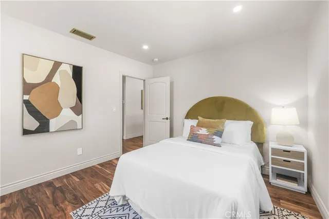 $1,149,000 | 1710 North Oxford Avenue, Pasadena, CA 91104