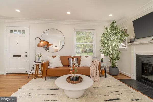 $744,900 | 1807 August Drive, Silver Spring, MD 20902