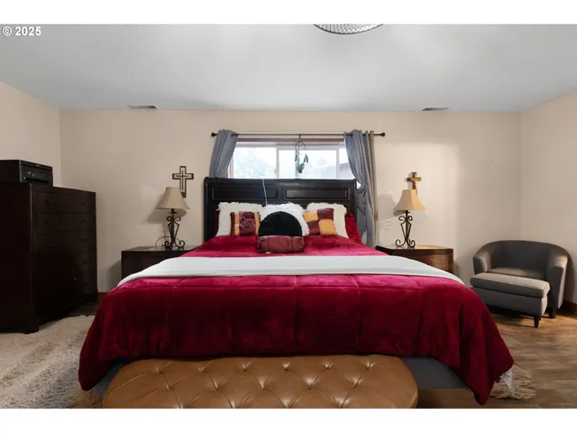 $600,000 | 14530 Northeast Knott Court, Portland, OR 97230