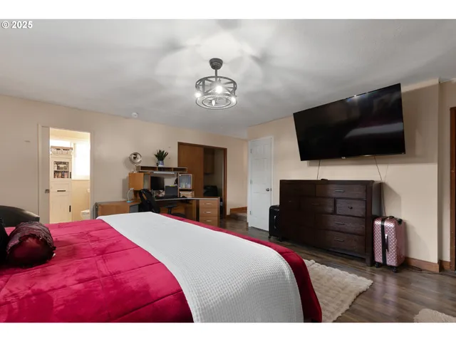 $600,000 | 14530 Northeast Knott Court, Portland, OR 97230