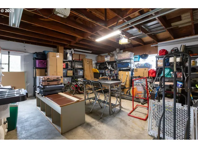 $600,000 | 14530 Northeast Knott Court, Portland, OR 97230