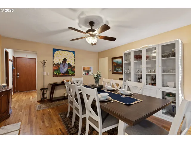 $600,000 | 14530 Northeast Knott Court, Portland, OR 97230