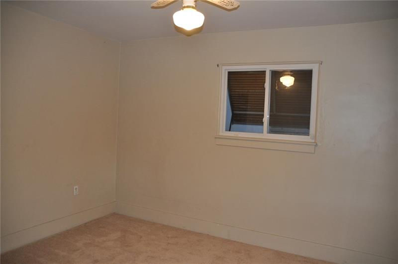 221 Freeport Road Creighton, PA 15030 - Photo 9 of 12